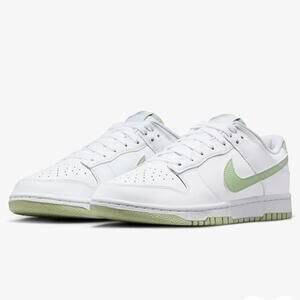 NEW Nike Dunk Low Retro White Green Men’s Size 8 DV0831-105 Sneakers
